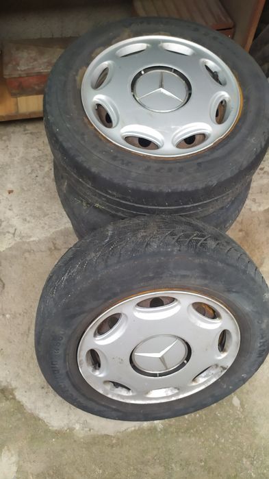 Продам шини з дисками 205/65/r15