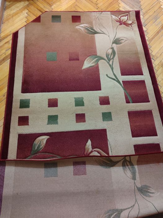 Килим, шикарний стан, неважкий, легкий у догляді