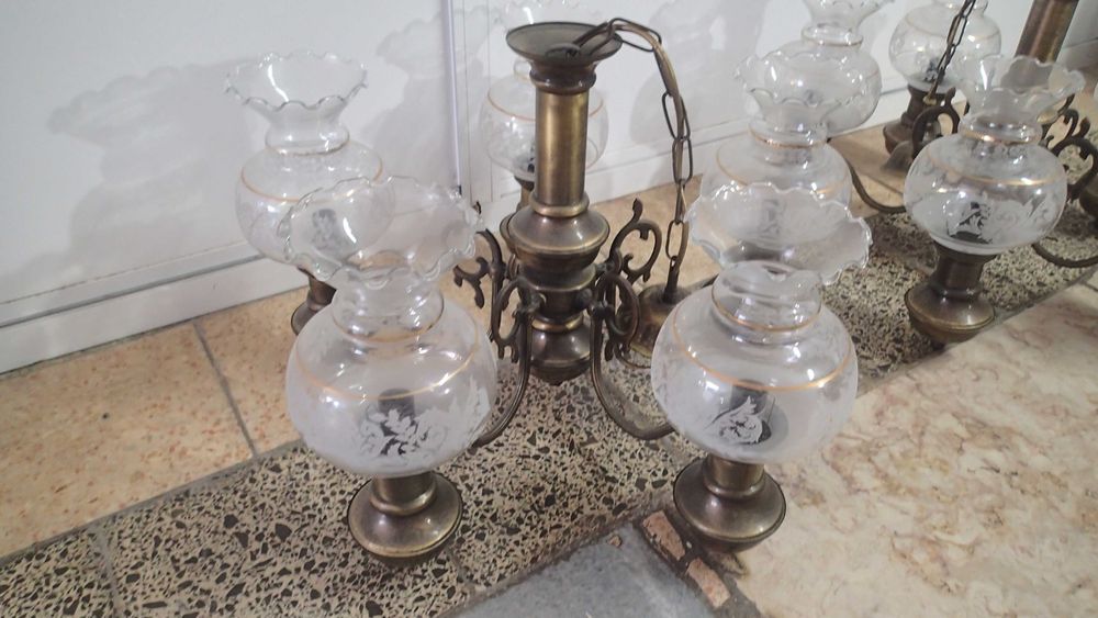 Par de candeeiros de sala antigos