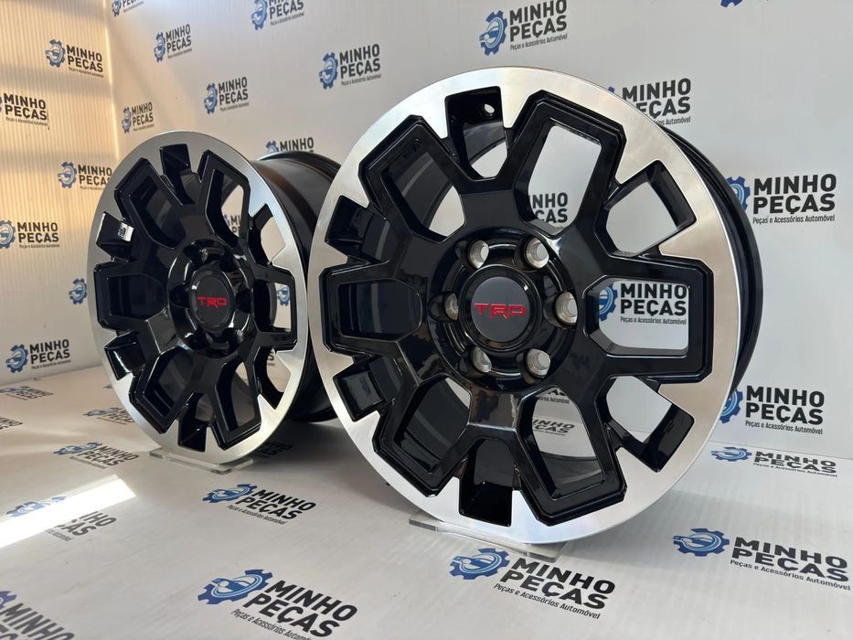 Jantes Look TRD 4x4 em 17 (6x139.7) preto polido