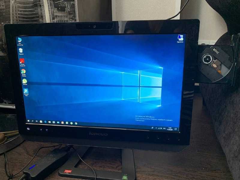 Моноблок Lenovo C325