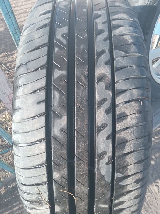 Продам диски з шинами