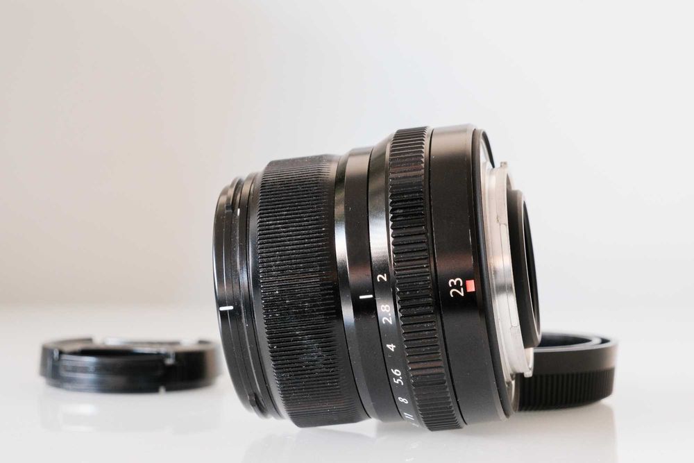 Objetiva Fujifilm XF 23mm F2.0