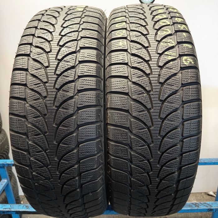 215/65R16 Bridgestone Blizak LM-80 Evo