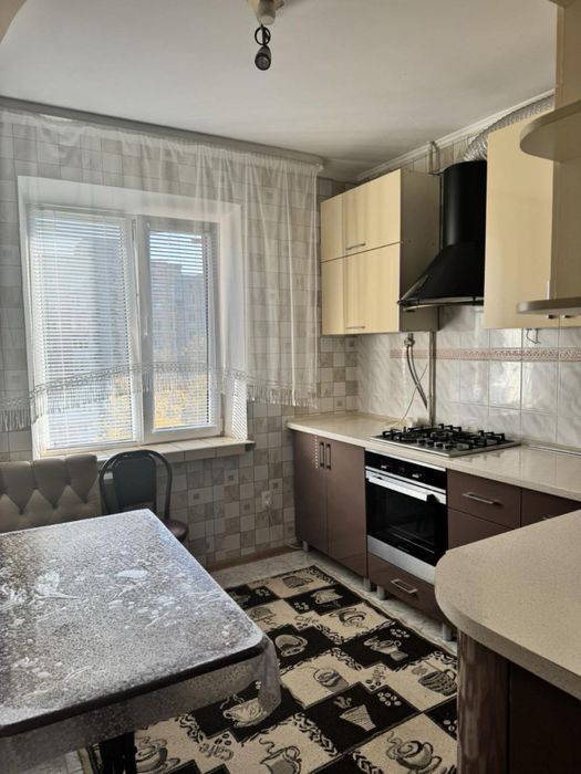 Оренда 1 кімнатної квартири, вулиця Шухевича, 8500грн+КП