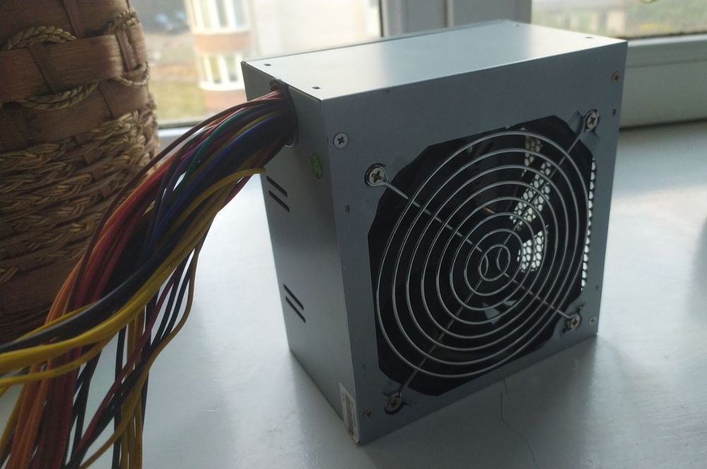 Блок живлення LogicPower ATX-550W