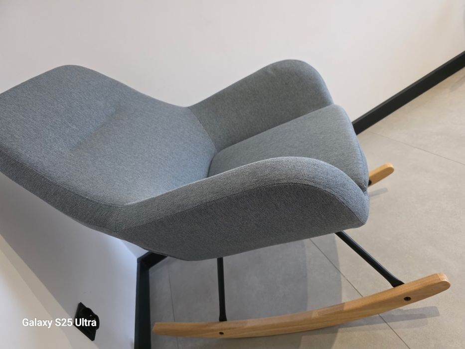 Fotel bujany nowy