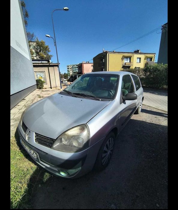 Renault CLIO 2005