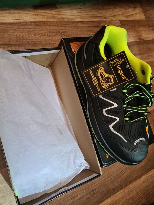 Buty robocze z czubkiem metalowym