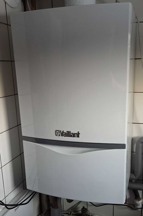 Kocioł Gazowy Vaillant ecoTEC pro VC 226/3-3 kondensacyjny jednofunk.