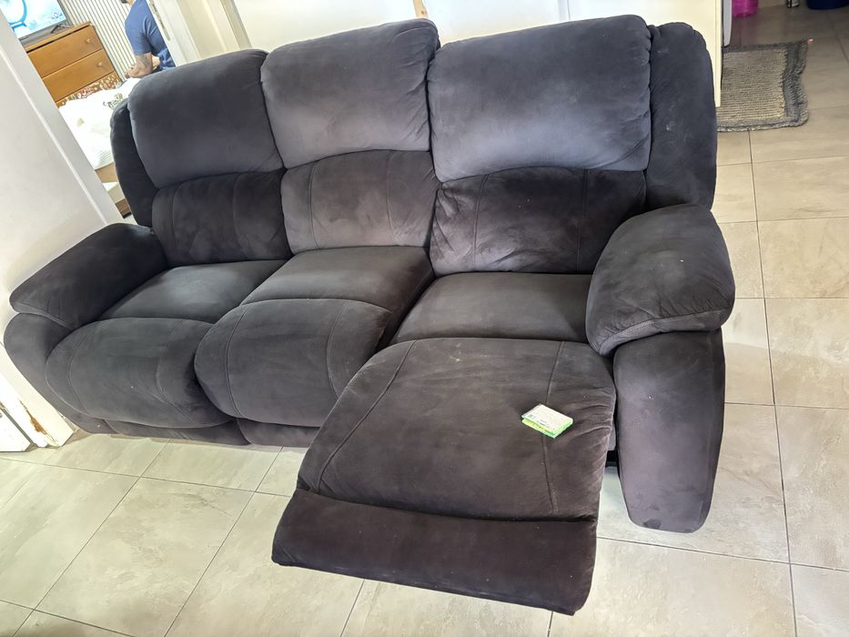Sofa reclinavel manual 3 lugares