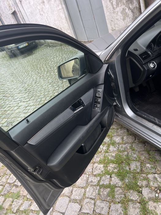 Mercedes benz c220 2011