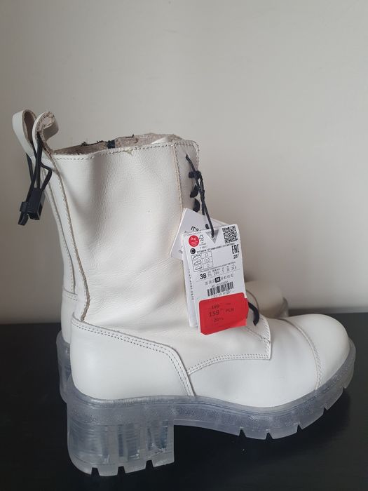Buty ze skóry z Zary