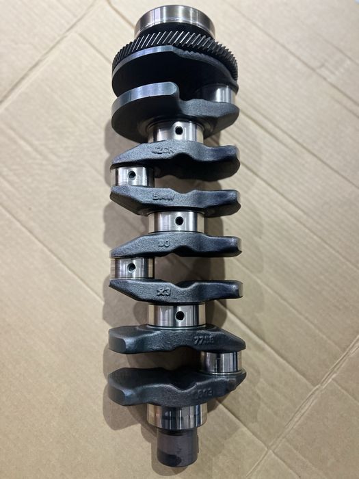 Продам коленвал BMW M47N
