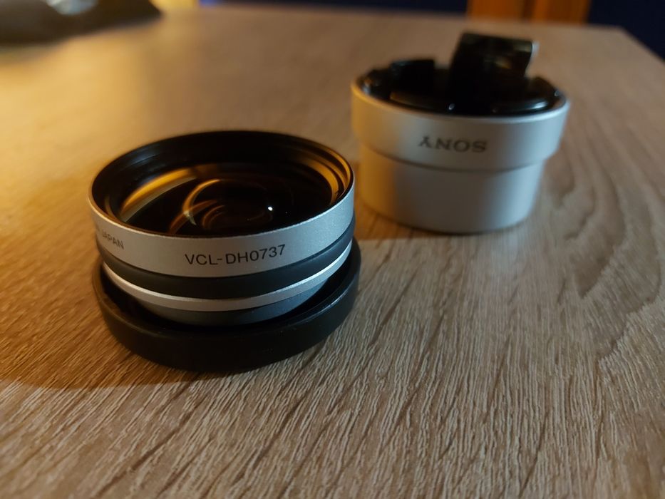 Obiektyw Sony VCL-DH0737 + adapter