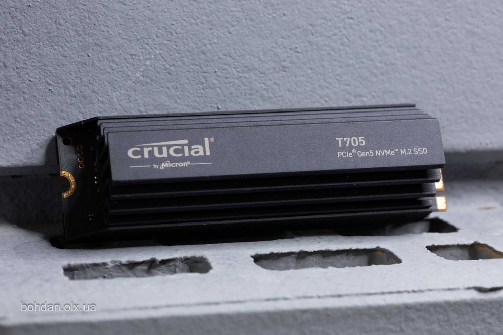 Crucial T705 4TB with Heatsink (CT4000T705SSD5)