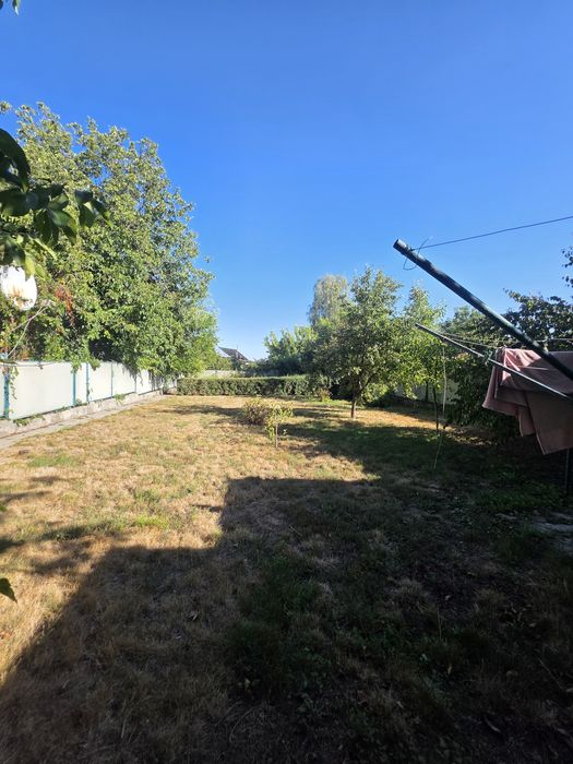 Продаж будинку неподалік від річки, ближнє Зарічча