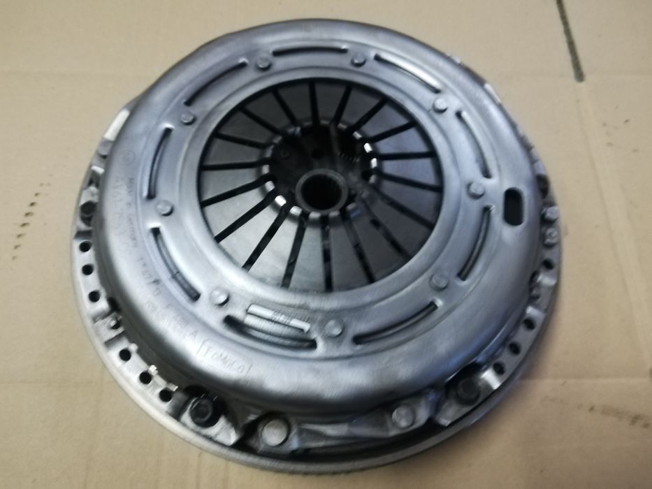 Sprzęgło koło dwumasowe tarcza docisk 1.6 tdci Ford Focus mk3 C-max 2