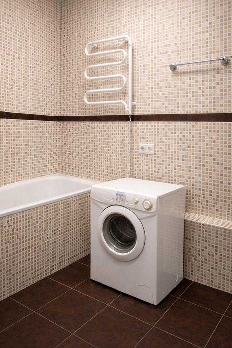 Продаж 3х кімнатної квартири біля метро Осокорки