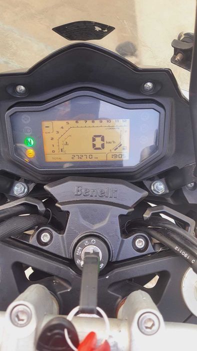 Benelli TRK 251 27.500km