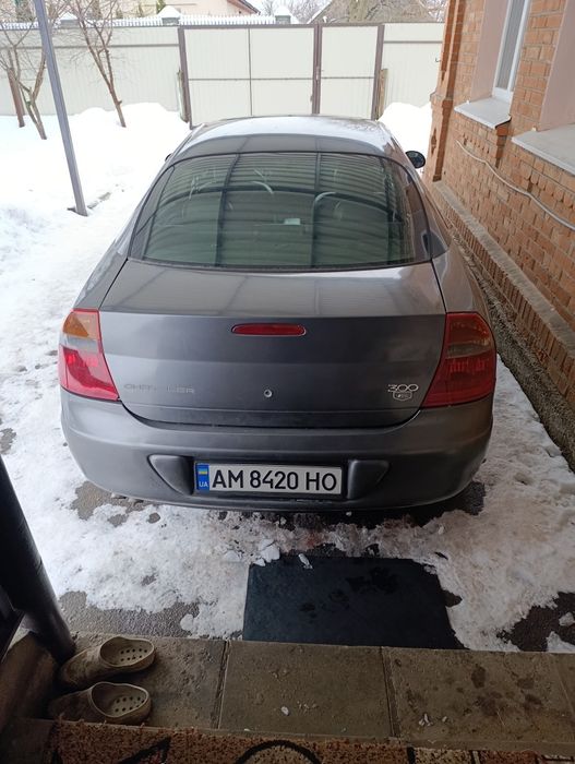 Продам Крайслер 300м