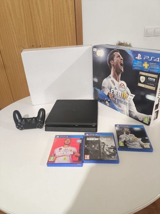 Playsation4 slim 1TB