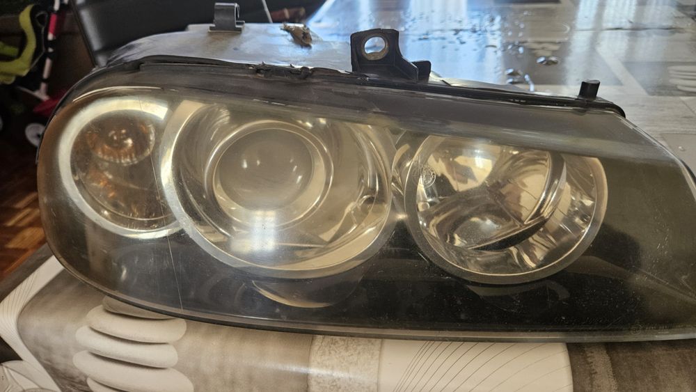 Faróis / Óticas Xenon Originais Alfa Romeo 156 Facelift – Par