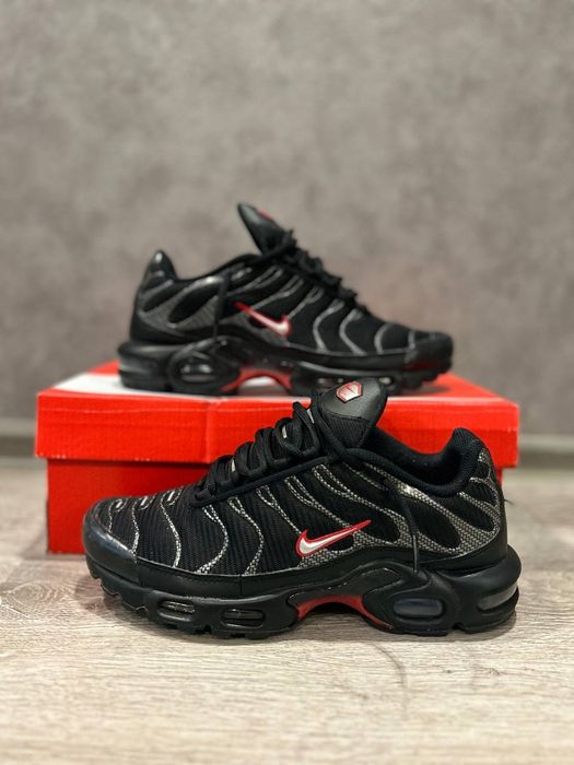 Кросівки Nike AIR MAX PLUS OG 41 Оригінал