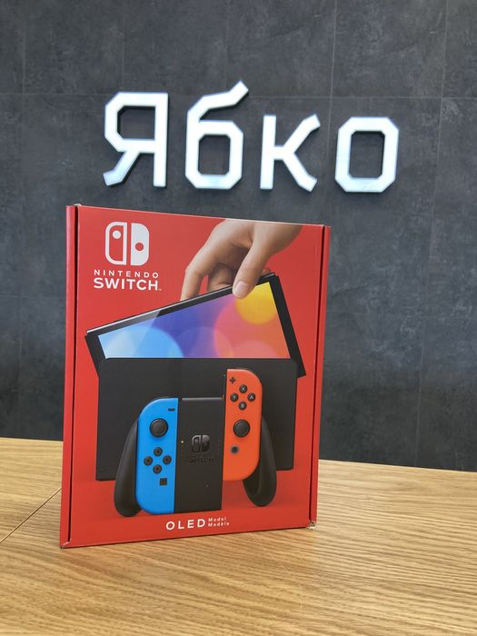 Nintendo Switch OLED у Ябко (ТРК “Victory Plaza”)