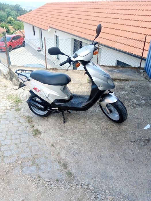 Scooter Piaggio muito boa