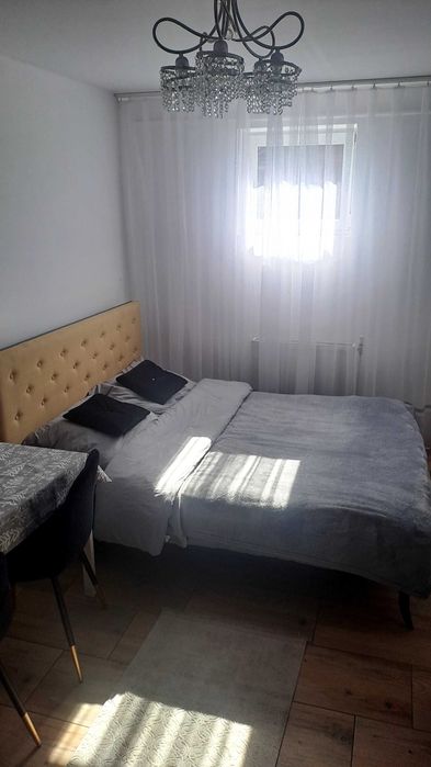 Wynajmę  2-pokóje ok 30 m w Markach, niedaleko Warszawy