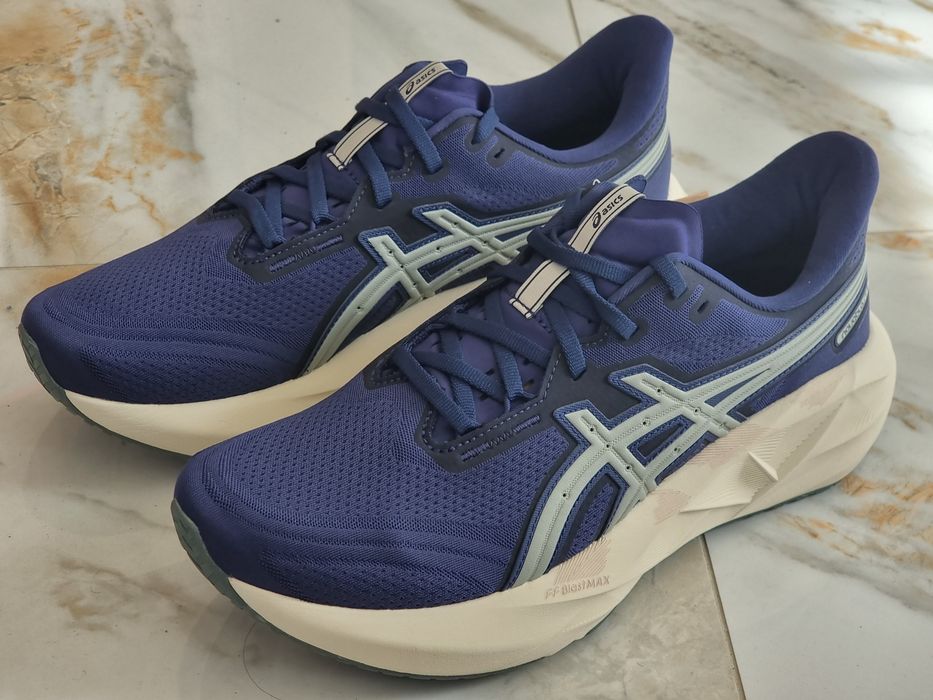 Оригінал 100% чоловічі кросівки asics novablast 5 atc  eur 44