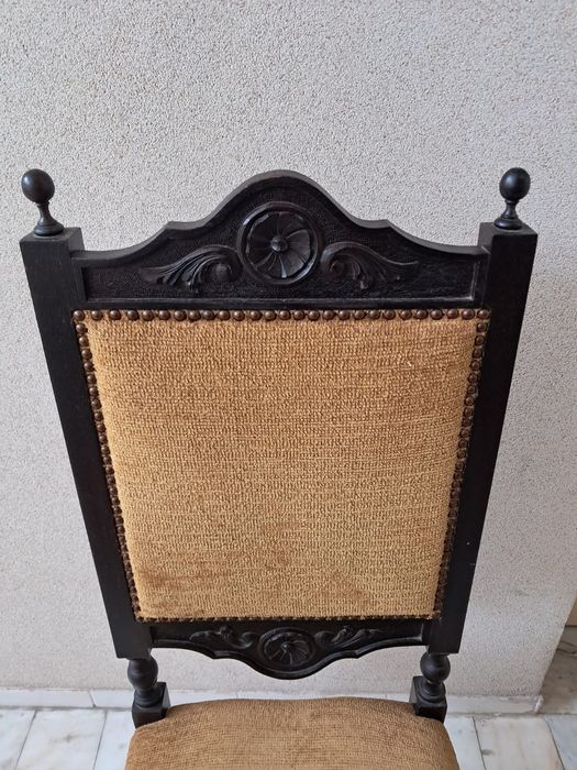 Cadeira madeira antiga ~114cm altura