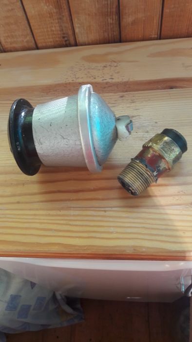 Редуктор,,Балтика"звентилем.