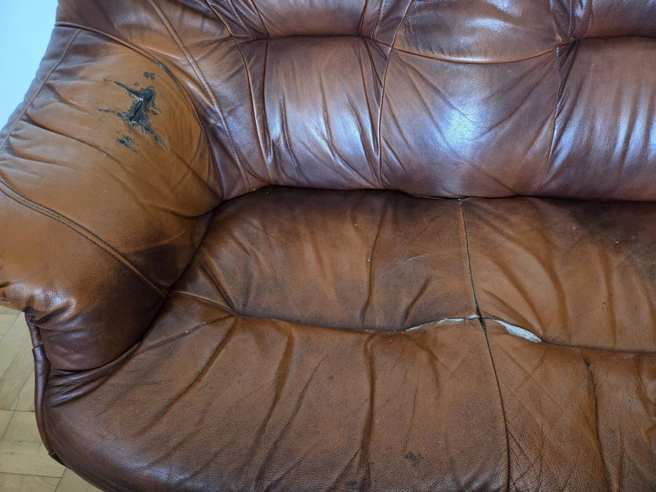 Wypoczynek skórzany  2 fotele +sofa