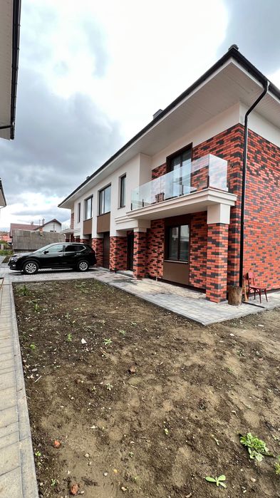 Зданий дуплекс ,готовий до ремонту