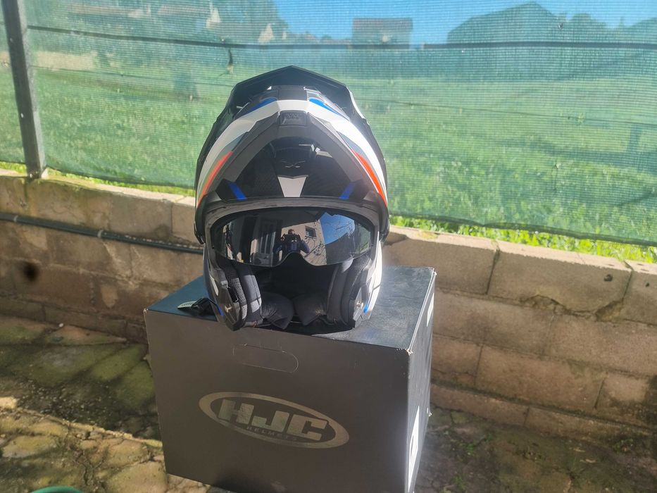 Vendo capacete HJC de carbono