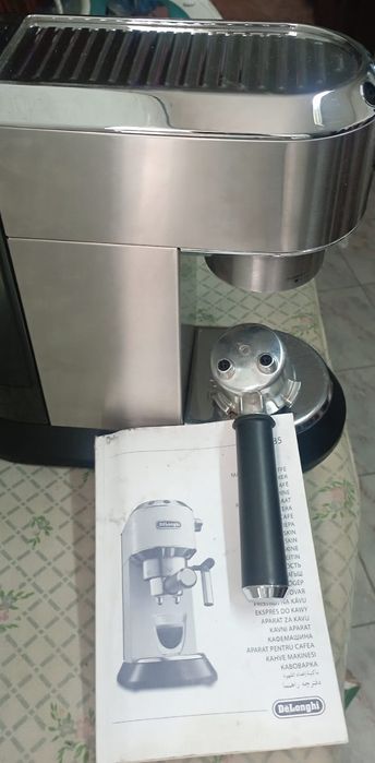 Máquina de café delongui