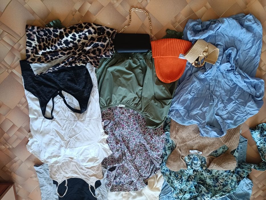 Великий лот жіночого одягу розмір s-m  всі речі фірмові