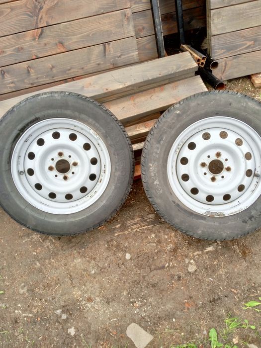 Резина з дисками