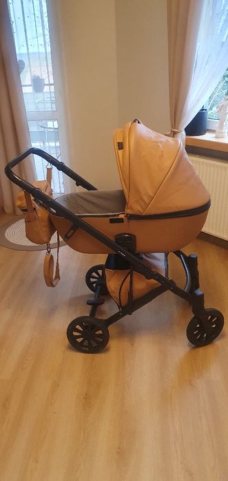 Wózek z gadolą+spacerówka