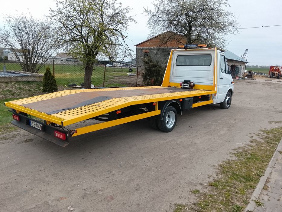 Mercedes  sprinter 411 bliźniak autolaweta pomoc drogowa 3,5dmc zamiana