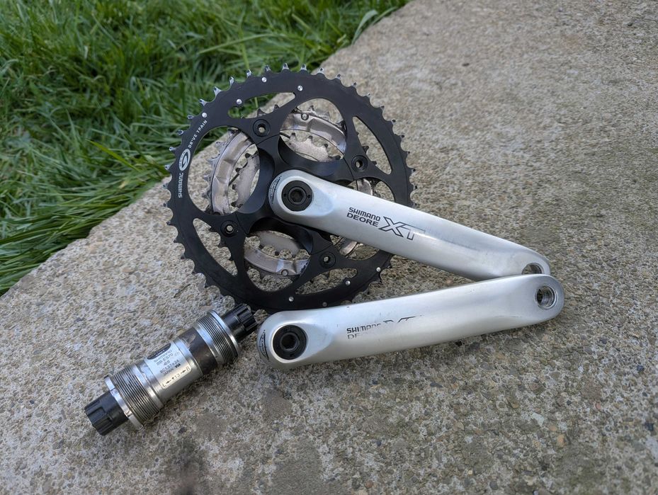 Шатуни Shimano Deore XT M-751