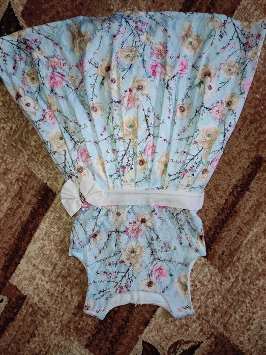 Пролам сукею на дівчинку віком 7-8 років