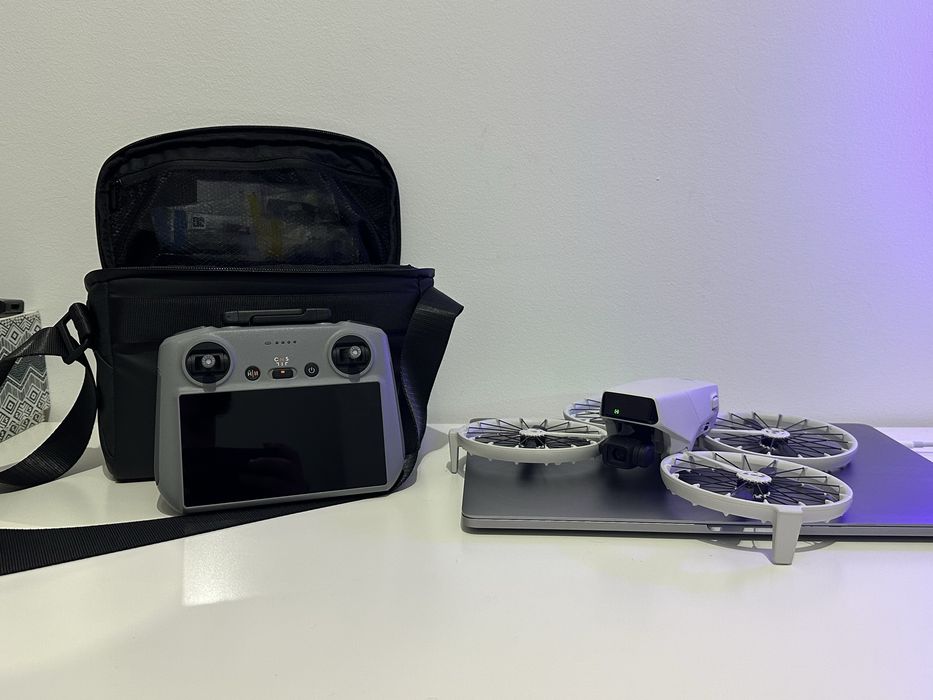 Drone DJI Flip (Fly More Combo)