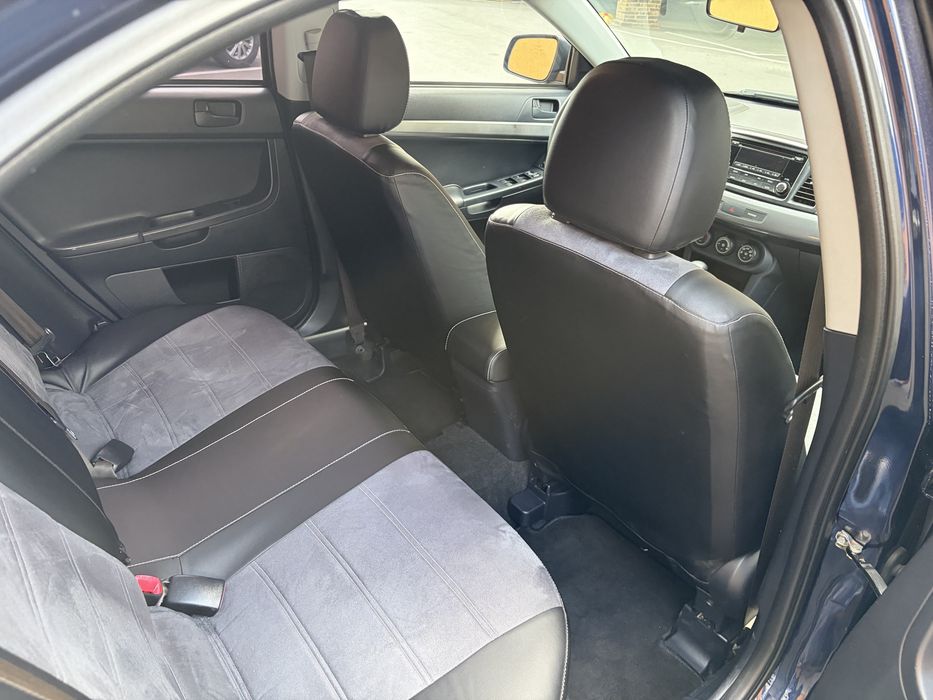 Mitsubishi Lancer