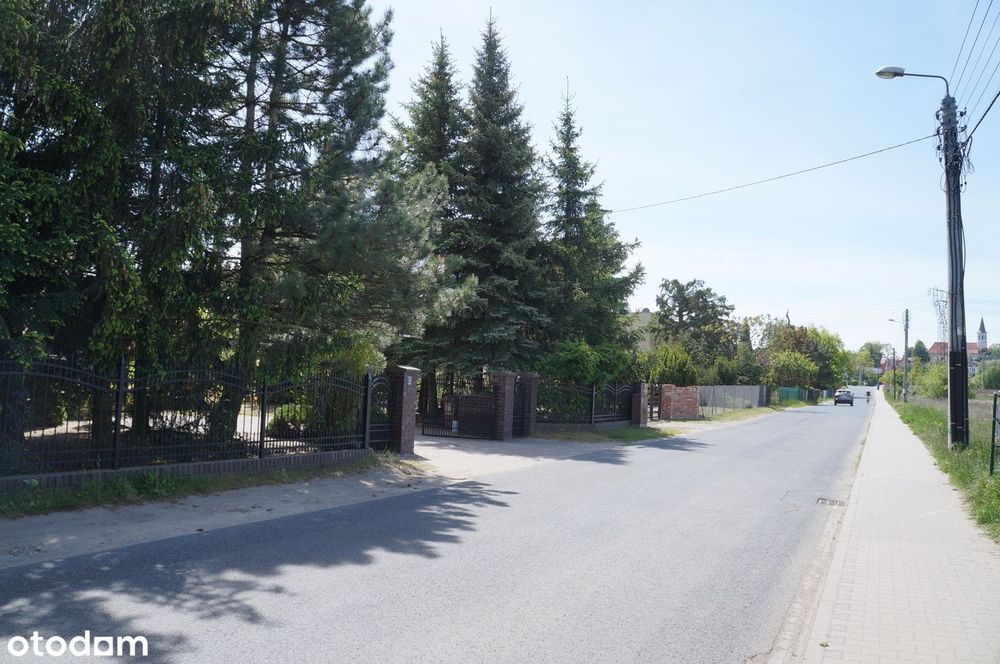 Działka budowlana w atrakcyjnej lokalizacji