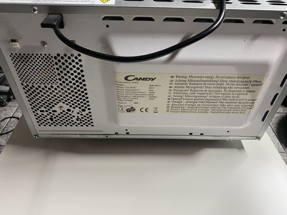 Micro ondas Candy Cmw 200 S