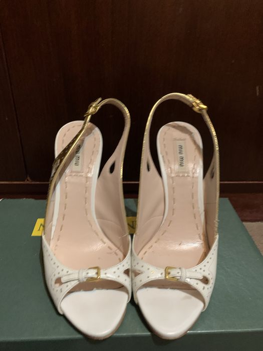 Босоніжки miu miu