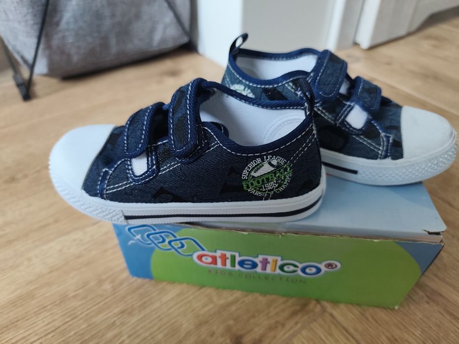 Trampki NOWE rozmiar 26 17 cm